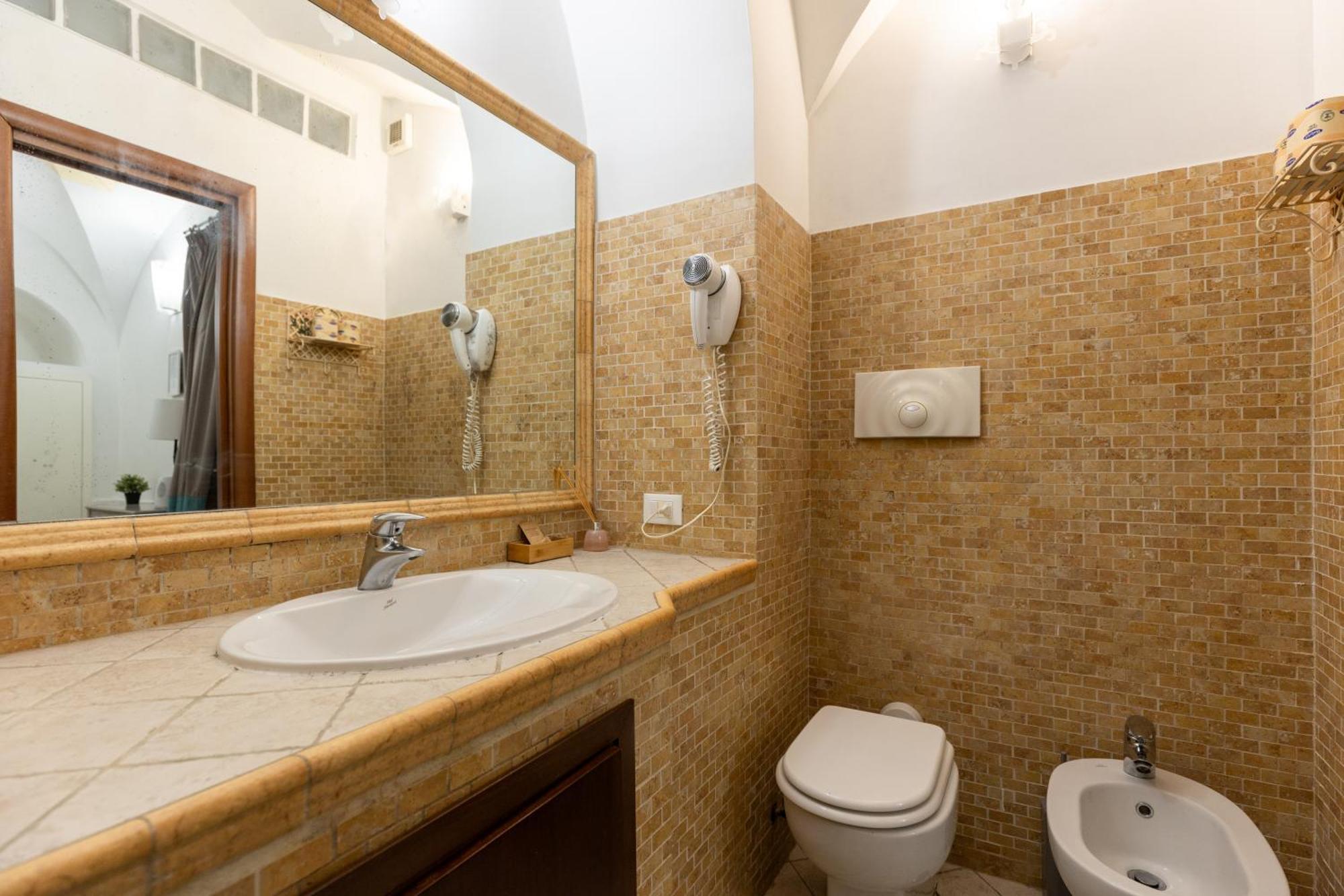 Domus 15 -