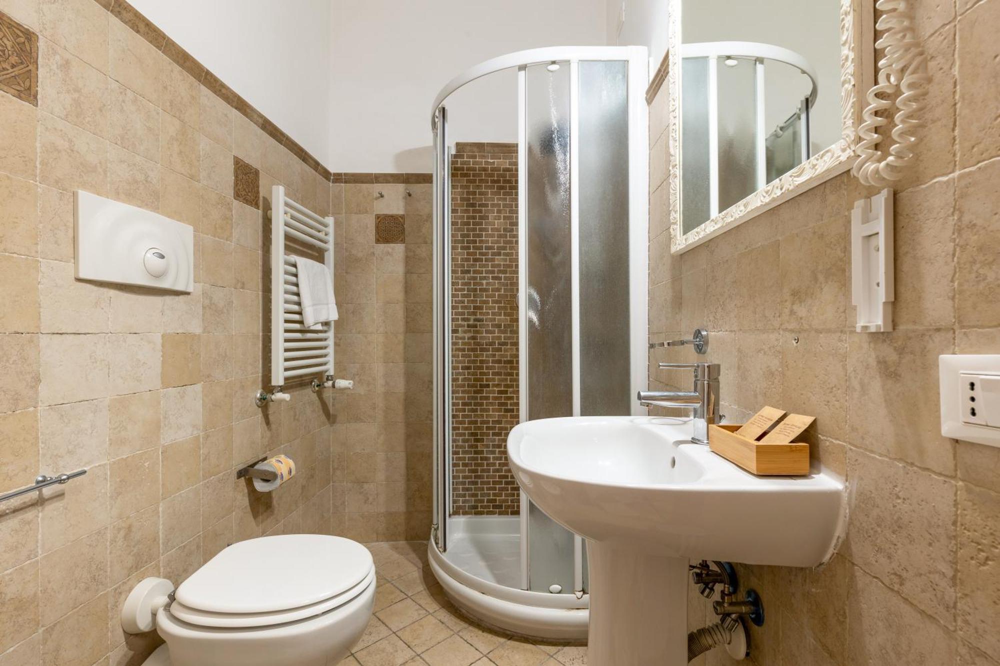 Domus 15 -